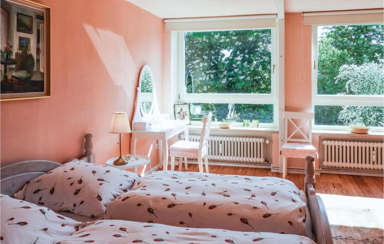 1 Bedroom Awesome Apartment In St, Annen Sankt Annen Luaran gambar
